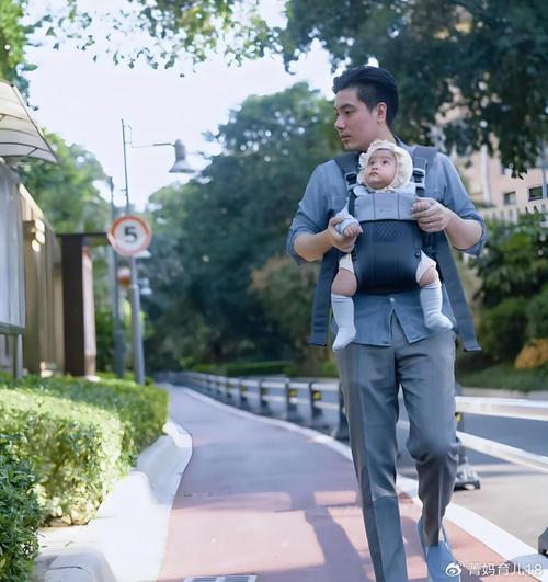 澳门管家婆一特一中和爸爸带娃患产后抑郁与爸爸带娃患产后抑郁怎么办