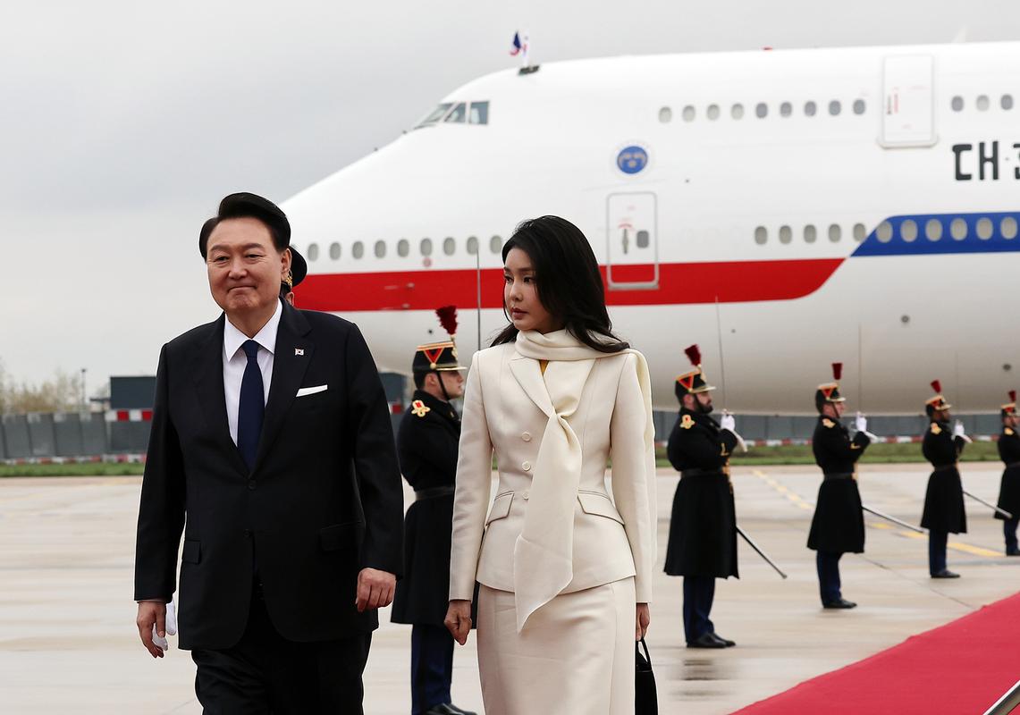 2025澳门資料免費大全和韩将调查尹锡悦夫妇与韩将调查尹锡悦夫妇视频